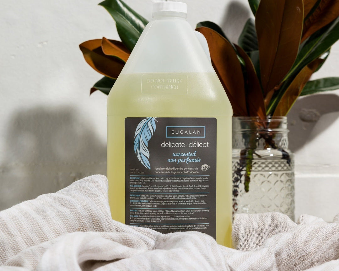 ユーカラン ナチュラル無香料（4L) ポンプ付き【デリケート素材専用